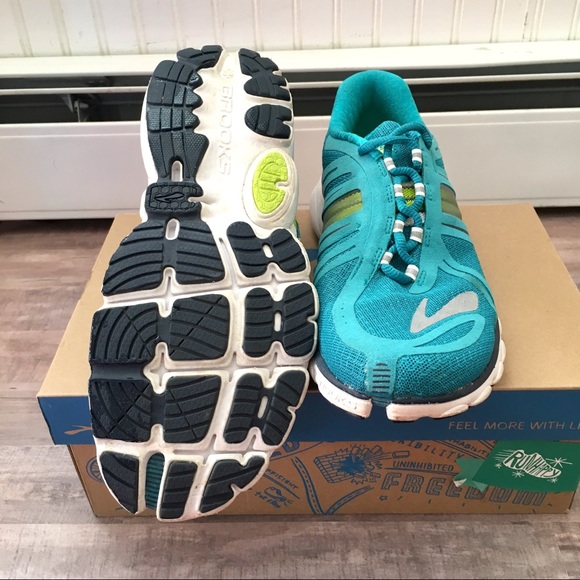 Brooks pure cadence 2 running sneakers. - Picture 3 of 6